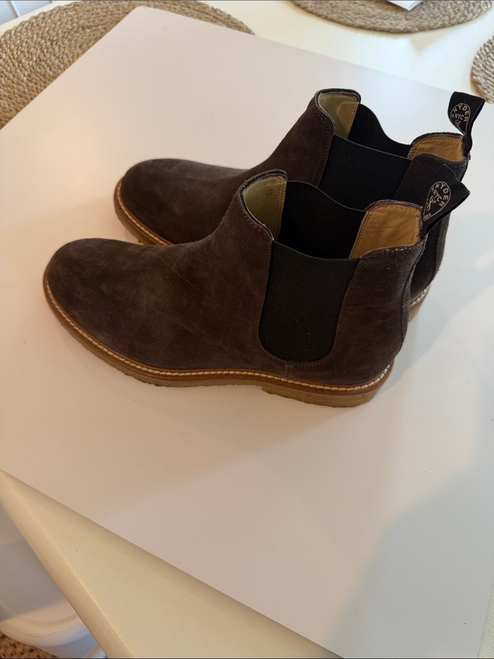 Todd Snyder Chelsea Men's Dark Brown Suede Chukka Boots Sz 10.  NWOB. Box45